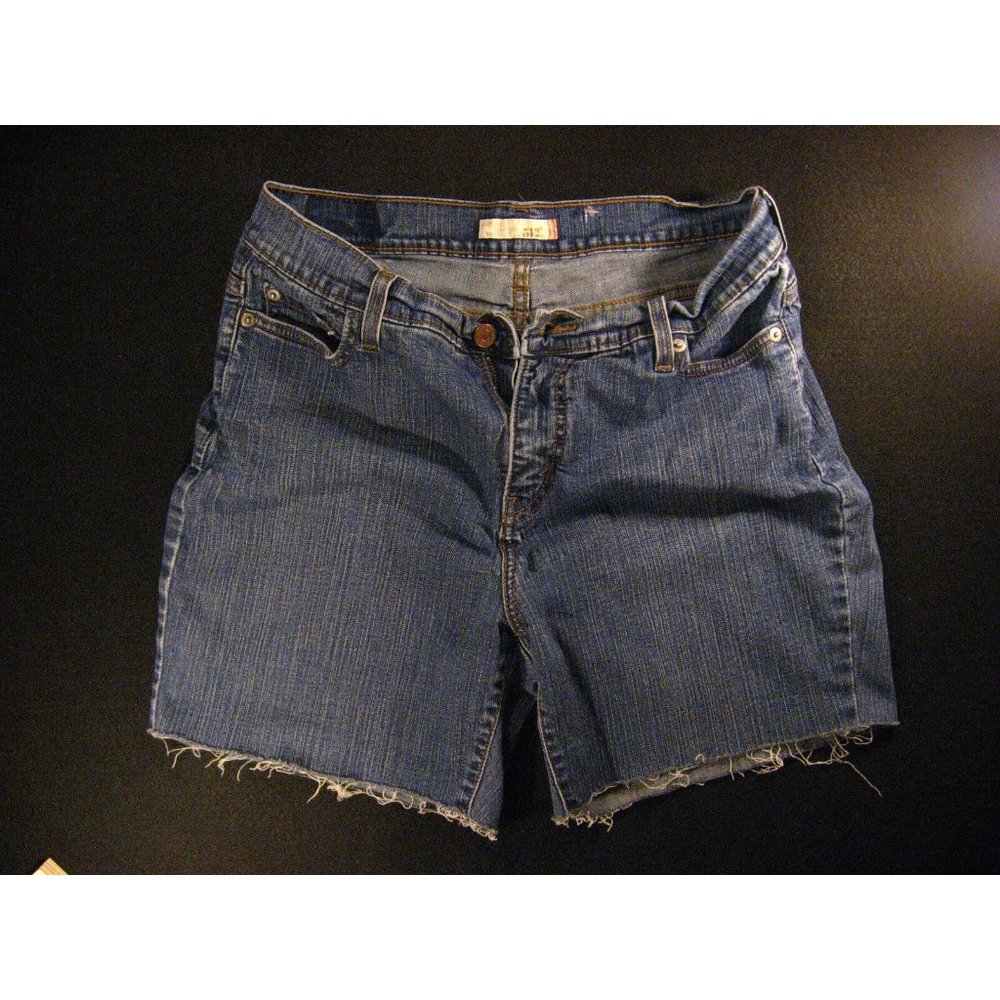 LEVIS 512 Womans CUTOFF JEAN SHORTS W 29 MEASURED Red Tab High Waist Blue Denim